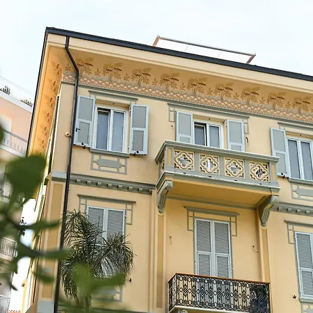 בית הארחה Amely 4*