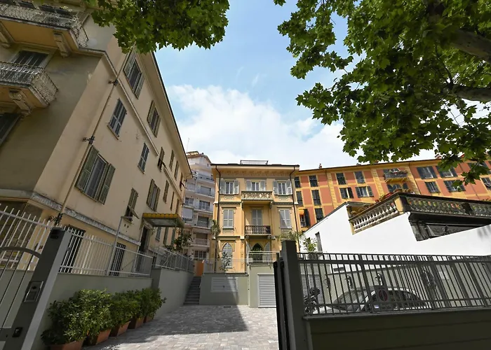 בית הארחה Amely 4*